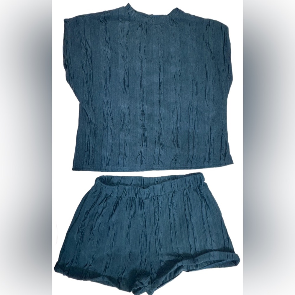 💙💙❤️ Shein Shirt and short set